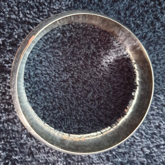 Timeless Elegance: Vintage Handcrafted Taxco Sterling Silver Bangle Bracelet - Picture 10 of 15